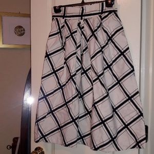 Black & White Lined Full Skirt